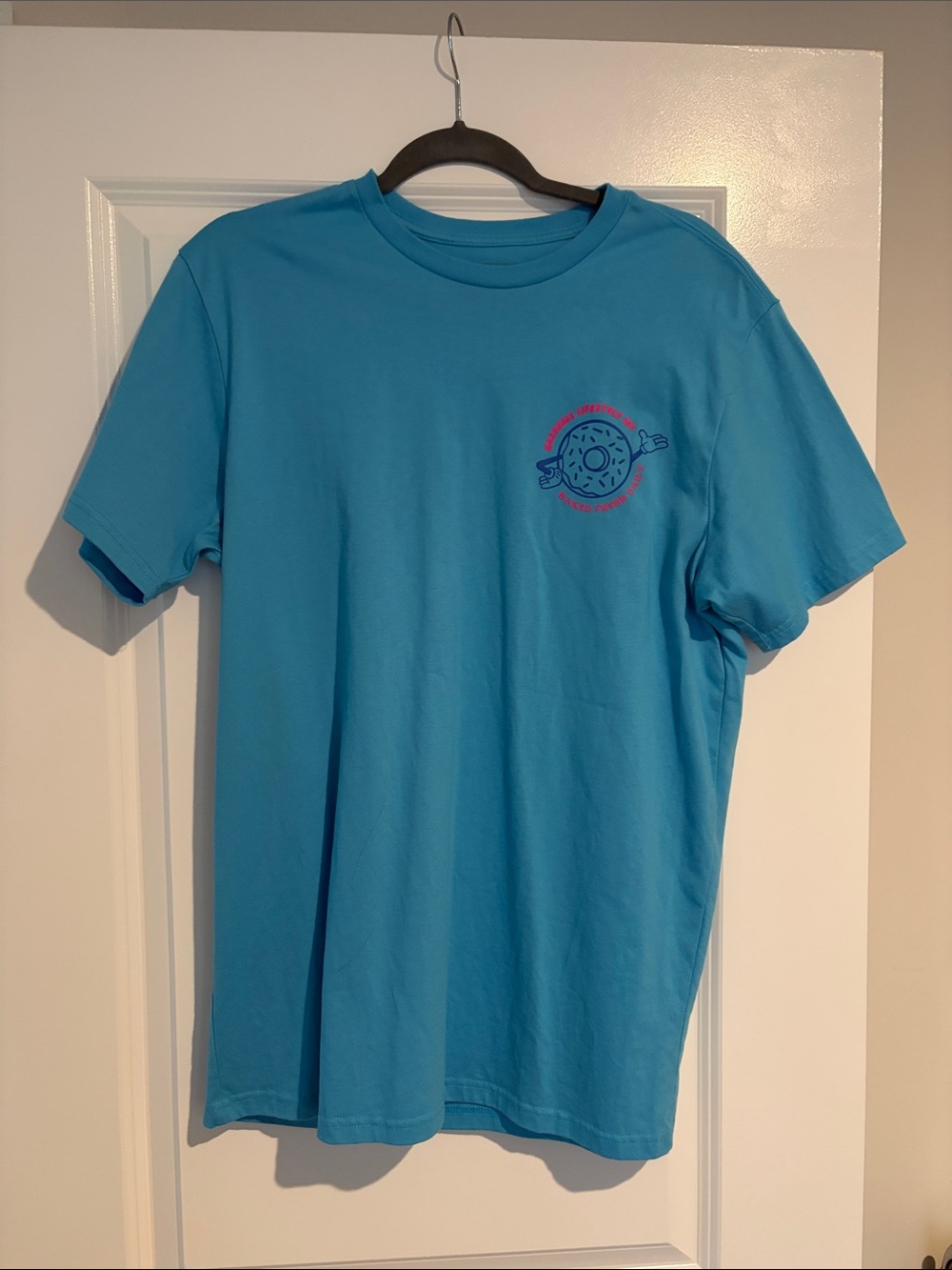 Aqua Blue Short-Sleeve Graphic Tee - Unbranded